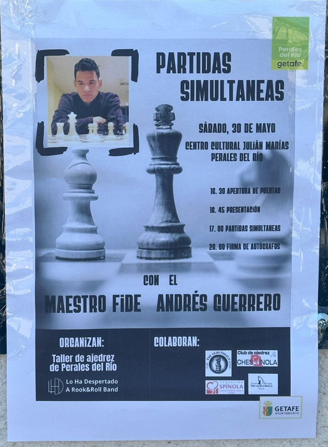 Cartel de las partidas simultáneas con el maestro FIDE Andrés Guerrero, sábado 30 de mayo, Centro Cultural Julián Marías